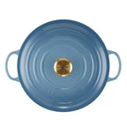 Panela Le Creuset Marmita Signature Chambray com Pegador Dourado 32cm