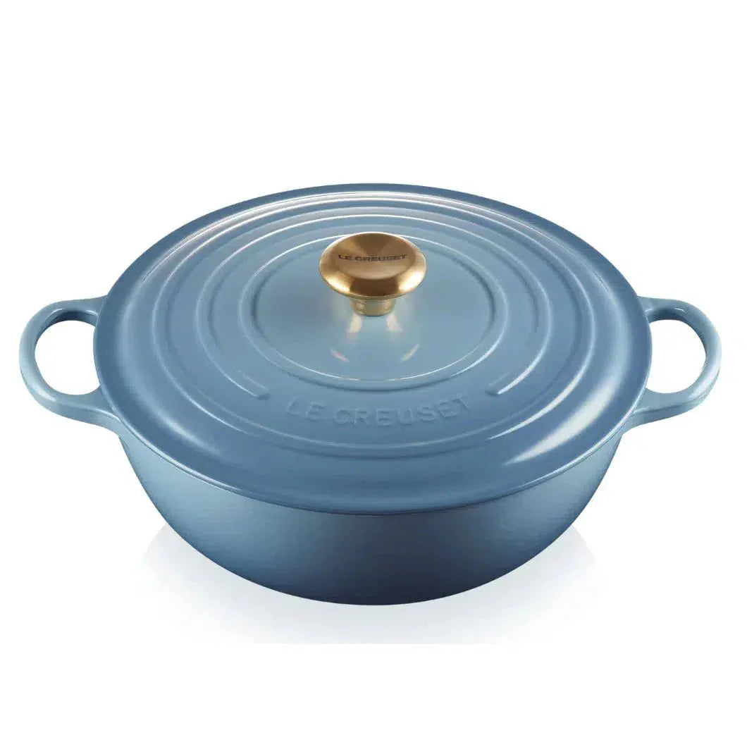 Panela Le Creuset Marmita Signature Chambray com Pegador Dourado 32cm