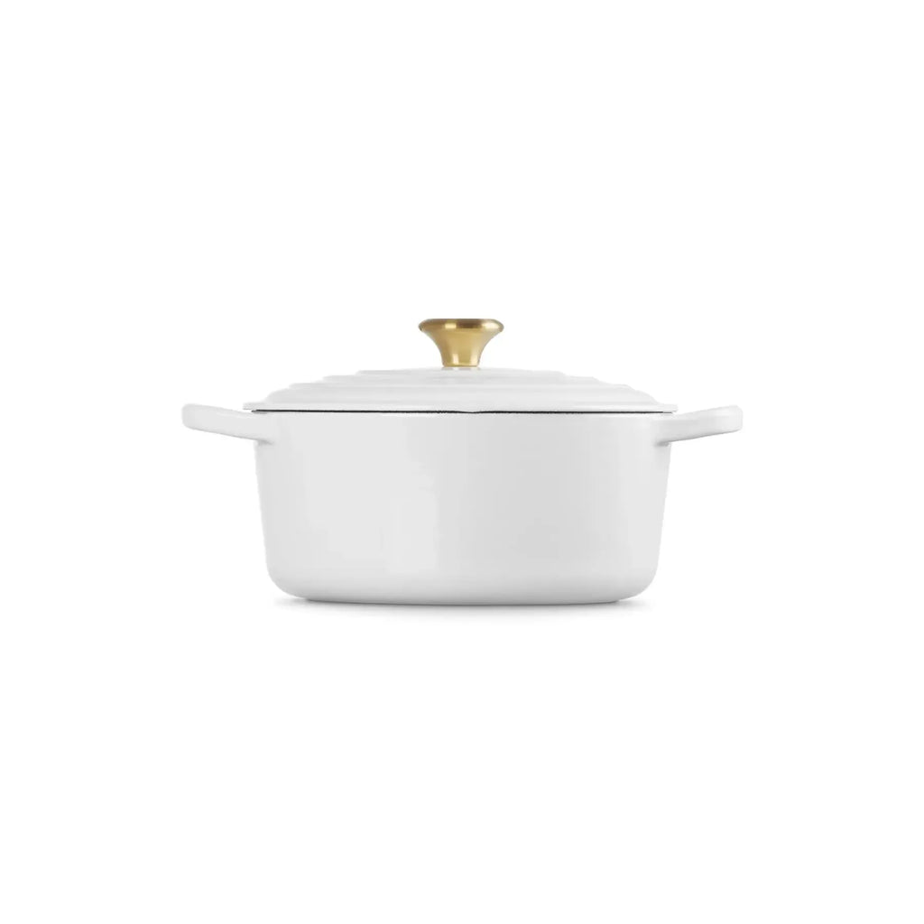 Panela Le Creuset Redonda Signature Branca com Pegador Dourado 4,2L 24cm