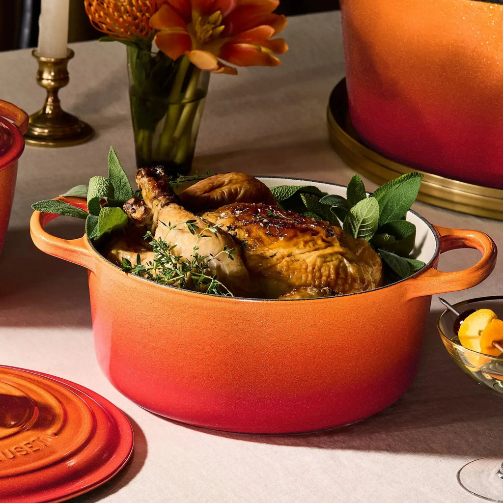 Panela Le Creuset Redonda Signature Flamme Dorée com Pegador Dourado 6,7L 28cm