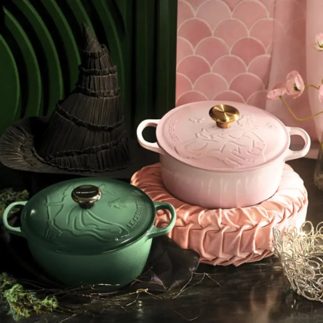 Panela Le Creuset Redonda Signature Glinda Wicked Collection Shell Pink 4,2L 24cm