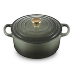 Panela Le Creuset Redonda Signature Thyme com Pegador Dourado 3,3L 22cm