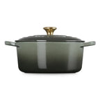 Panela Le Creuset Redonda Signature Thyme com Pegador Dourado 4,2L 24cm