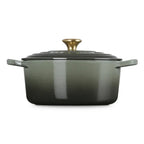 Panela Le Creuset Redonda Signature Thyme com Pegador Dourado 5,3L 26cm