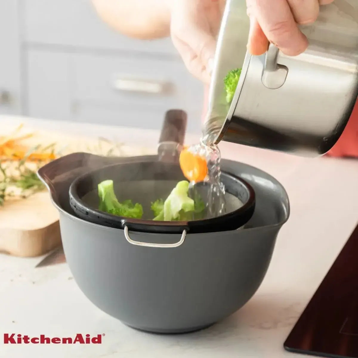 Peneira Aço Inox Coar Polvilhar Preta KitchenAid