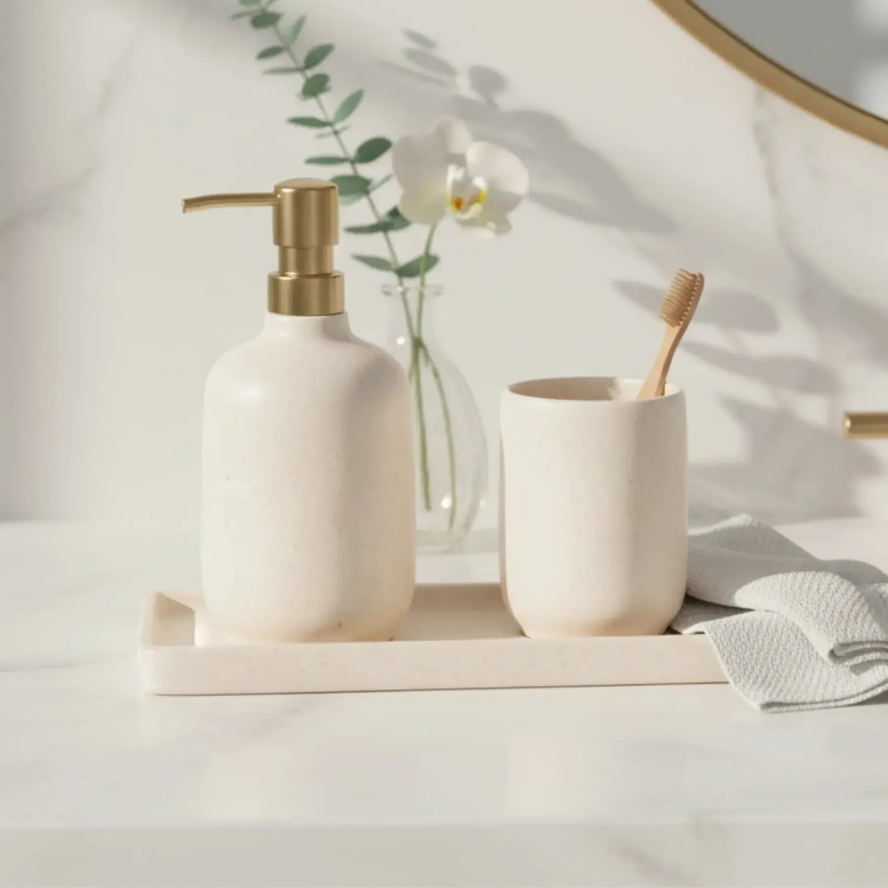 Porta-Sabonete Líquido em Cerâmica Off White 19,5x9,5cm Mart