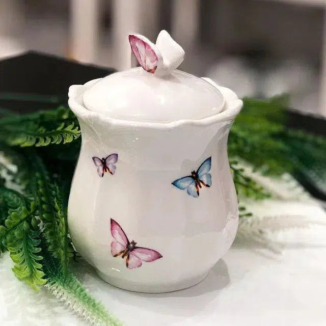 Pote Porcelana Com Tampa Borboleta 660ml