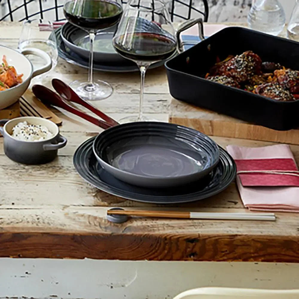 Prato Fundo Cerâmica 22cm Flint Le Creuset