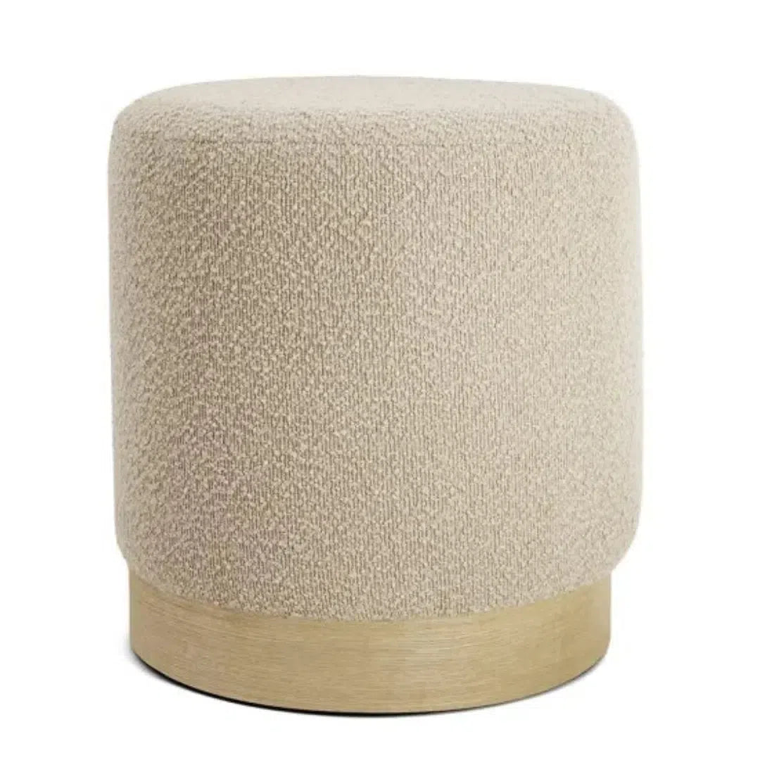Puff em Bouclé e Madeira Branco 40,5x37cm Mart