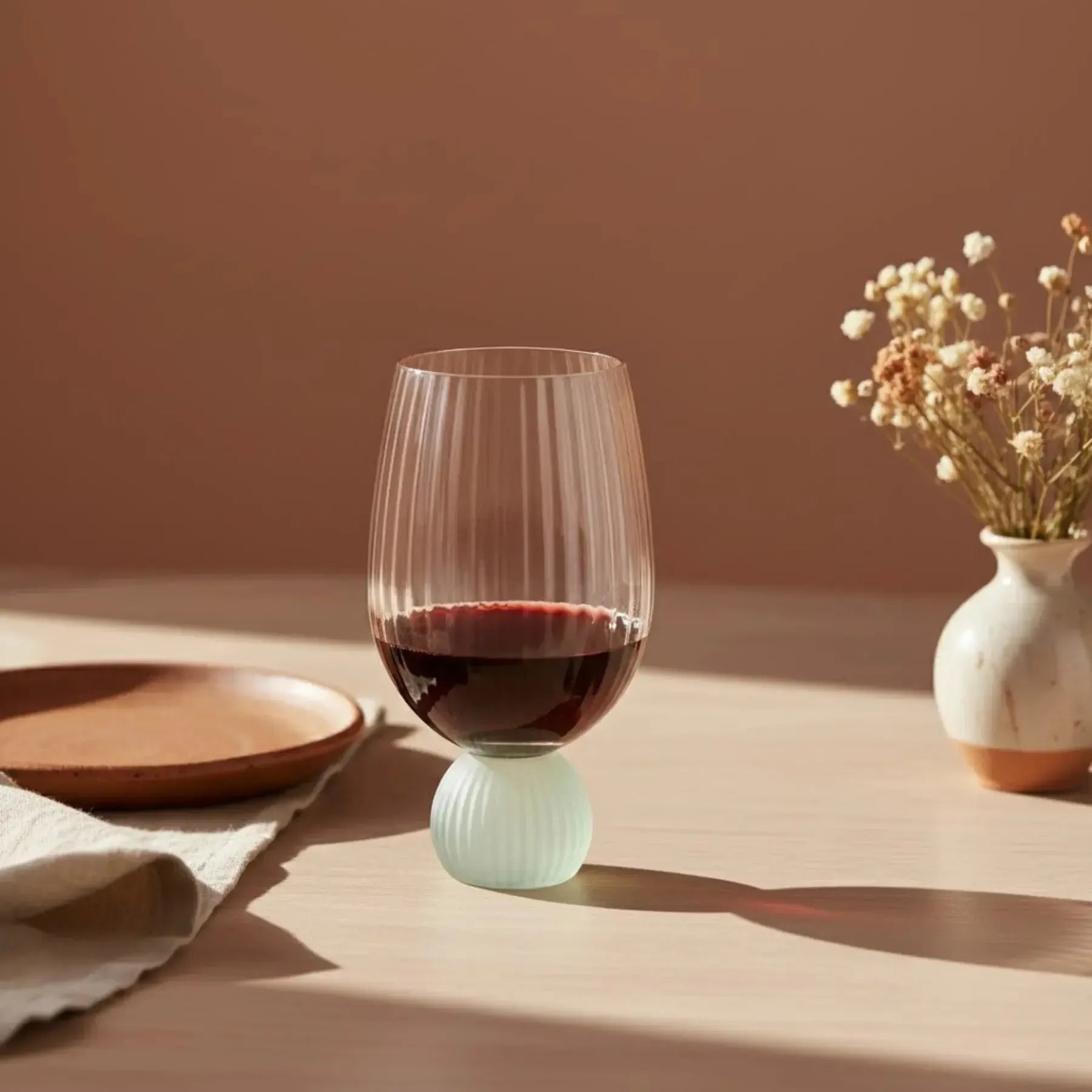 Taça para Vinho Tinto Vidro base Esfera Laranja / Verde Linha Sintonia 390ml