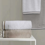 Toalha Banhão Montello Branca / Cinza Trussardi