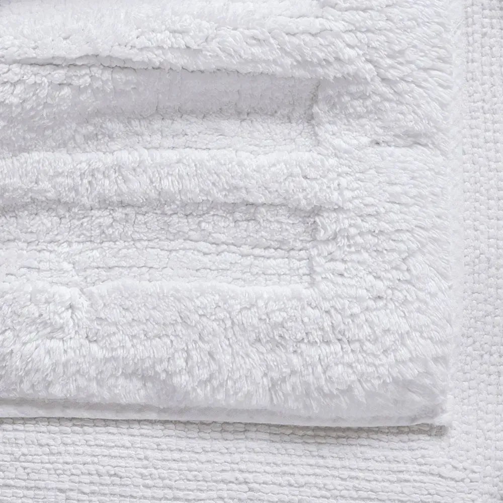 Toalha Piso Antiderrapante 100% 120x60 Algodão Salvatore Trussardi