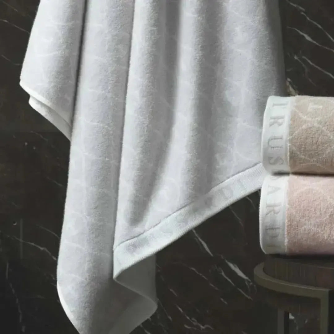 Toalha Rosto Speciale Jacquard Fio Tinto Branca / Gelo Trussardi
