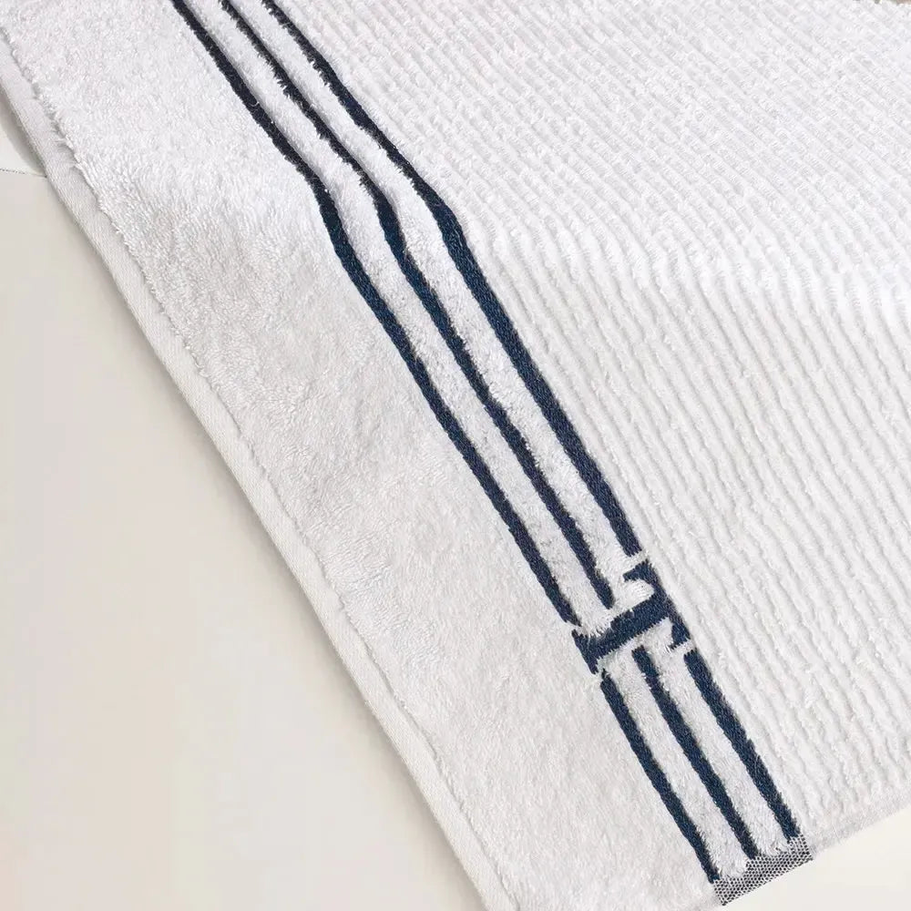 Toalha de Praia Isola Branco / Marino 100% Algodão Trussardi