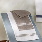 Toalha de Praia Isola Legno / Branco 100% Algodão Trussardi