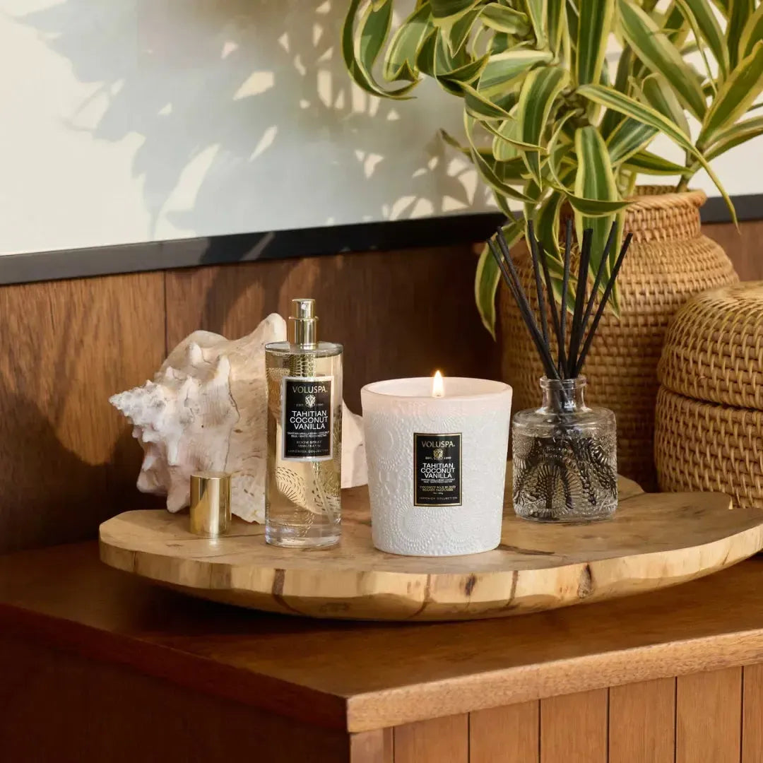 Vela Voluspa Copo de Vidro Clássico Tahitian Coconut Vanilla 60 Horas