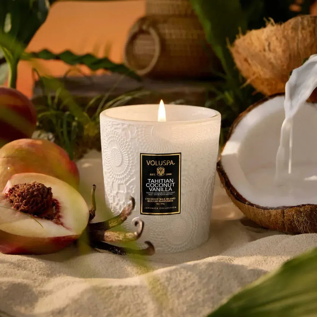 Vela Voluspa Copo de Vidro Clássico Tahitian Coconut Vanilla 60 Horas