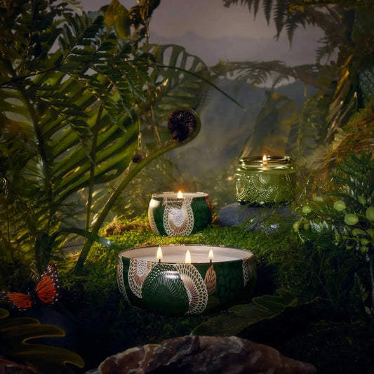 Vela Voluspa Lata 3 Pavios Temple Moss 60 Horas