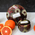 Vela Voluspa Lata 3 Pavios Goji Tarocco Orange 60 Horas