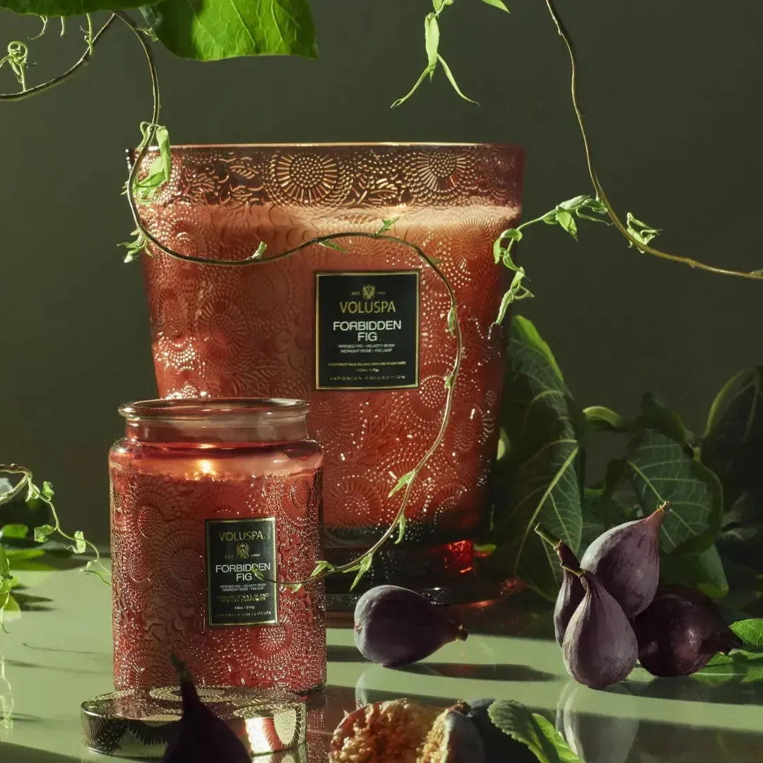 Vela Voluspa Pote de Vidro Grande Forbidden Fig 100 Horas