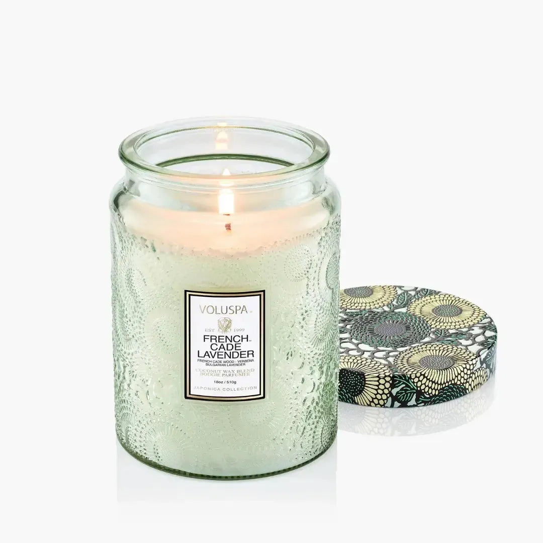 Vela Voluspa Pote de Vidro Grande French Cade Lavender 100 Horas