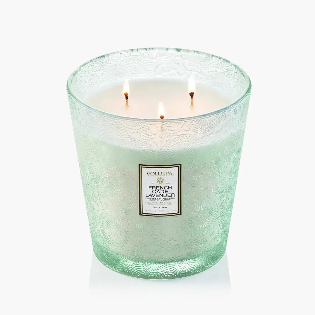 Vela Voluspa Vaso Pedestal 3 Pavios French Cade Lavender 80 Horas