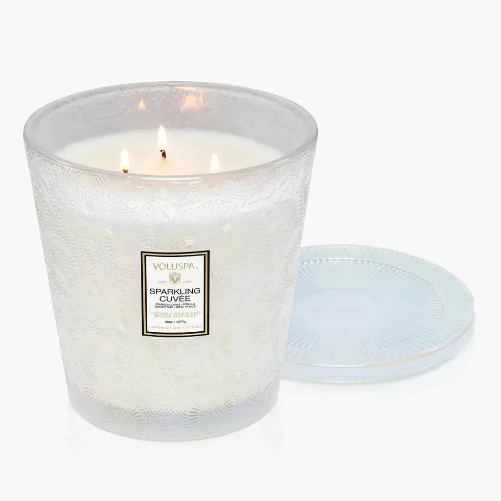 Vela Voluspa Vaso Pedestal 3 Pavios Sparkling Cuvee 80 Horas
